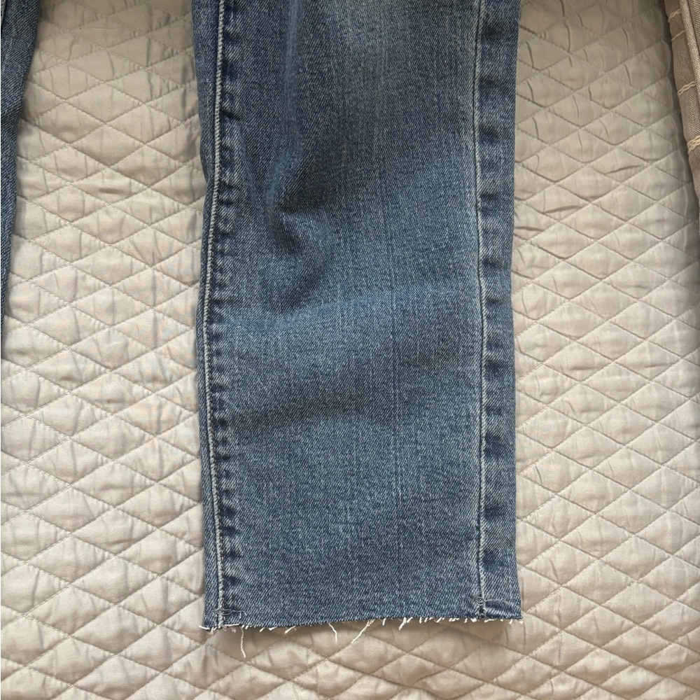 Universal Thread Blue Denim Jeans - Picture 6 of 6